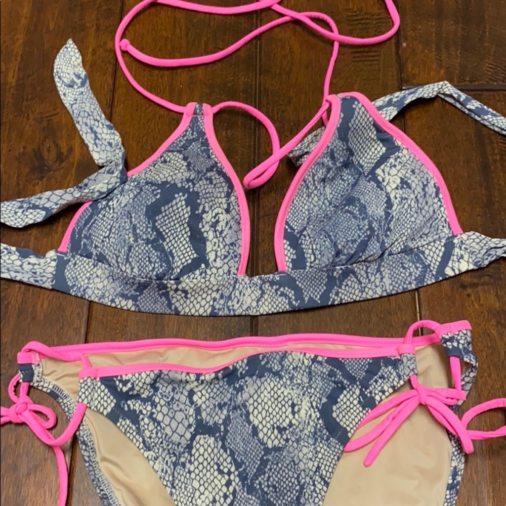 Victoria's Secret bikini